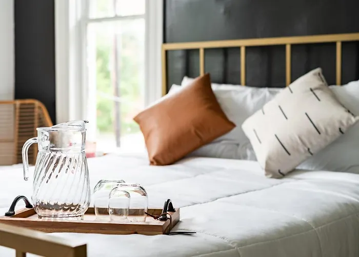 Jungle House Luxury - Downtown Short North *